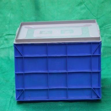 30 L Solid Box Style Rectangular Blue Plastic Partition Fishing Crate