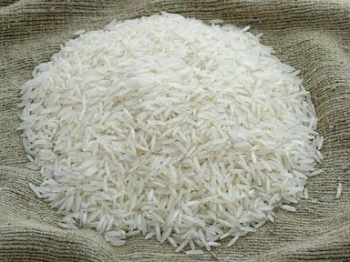 White Organic And Naturally Grown Medium Grain Parboiled Basmati Rice