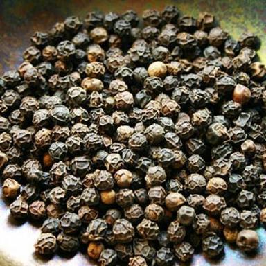 Dried Black Pepper Used In Cooking, Spices, Medicine, Cosmetics