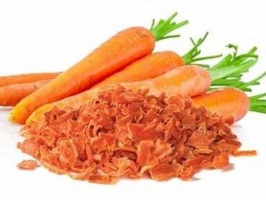 कुकिंग एडिटिव्स में इस्तेमाल होने वाले सन ड्राइड ऑरेंज (नारंगी) रंग के गाजर के गुच्छे: नहीं 