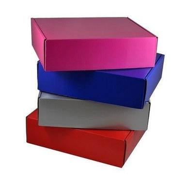  मोबाइल एक्सेसरीज, गिफ्ट, एफएमसीजी के लिए रंगीन नालीदार पेपर पैकेजिंग कार्टन बॉक्स आकार: ऑर्डर या उपलब्धता के अधीन 