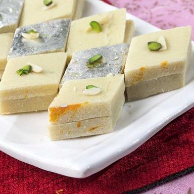 Kaju Katli Enrich With Milk Powder And Green Pista Grade: 100 %