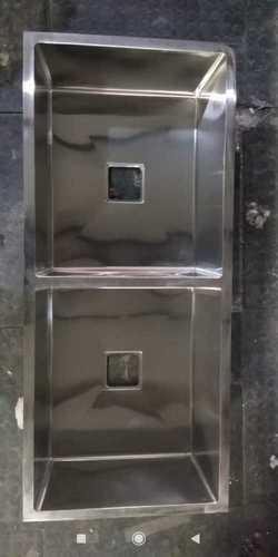 Square Shape Polished Stainless Steel Wash Basin For Hotel And Restaurant Size: As Per Customer
