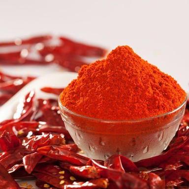 Dried Kashmiri Red Chilli Powder For Food Spices With Packaging Size 25 Kg, 50 Kg And 6 Months Shelf Life