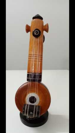 Natural Wooden 7 Inch Wooden Saraswati Veena For Musical Function Application: Concert