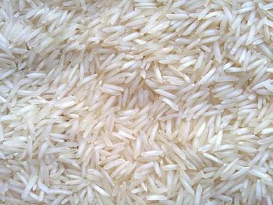 सफेद 100 प्रतिशत प्राकृतिक मध्यम अनाज पूरी तरह से पॉलिश किया हुआ बासमती चावल