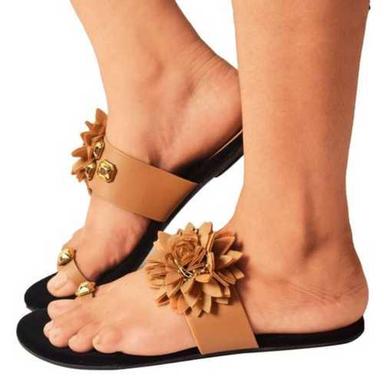 Light Brown Leather And Rexin Material Modern Style Flower Design Ladies Chappal