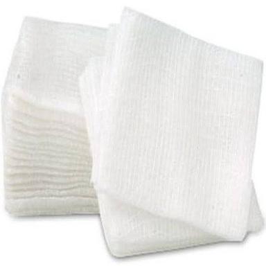 Woven Cotton White Surgical Gauze And Bandage Cloth For Injury Grade: Medical