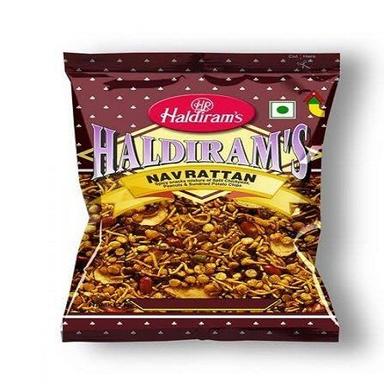 Delicious Taste Crispy Spicy And Crunchy Navratan Namkeen, 40G Pack Fat: 10  Milligram (Mg)