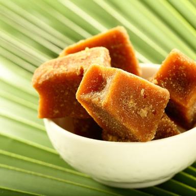 100% Natural And Vegeterian Jaggery Cube Usage: For Medicine