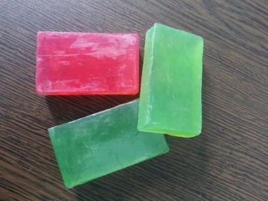 Green Pure And Natural Quality Herbal Glycerine Bath Soap With Essential Oil