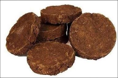 Brown Original Cow Dung Cake For Hawan, Pujan And Religious Purpose