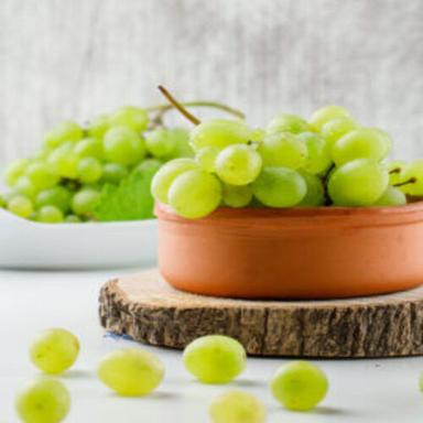 No Artificial Color Rich Sweet Delicious Taste Green Fresh Grapes Origin: India