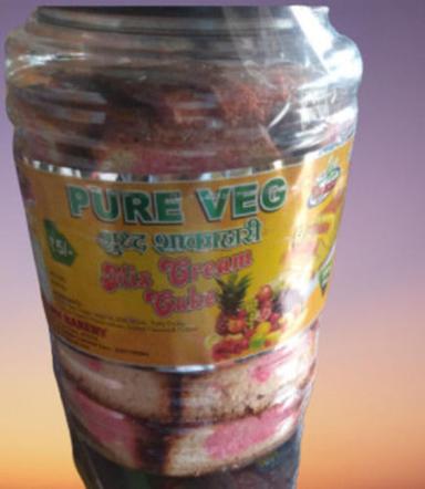 Preservatives-Free Pure Veg And Fruit Desserts Eggless Sweet Bun Cake Pack Size: Plastic Jar