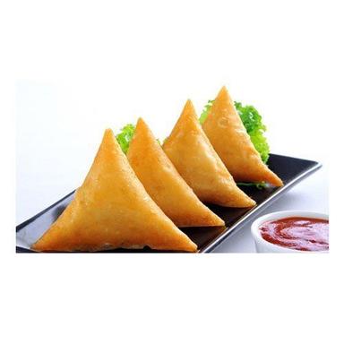 Deep Fried And Vegetable Potato Frozen Samosa With Hot And Spicy Taste Shelf Life: 1 Days
