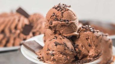 Delicious, Sweet Taste and Excellent Aroma Chocolate Ice Cream