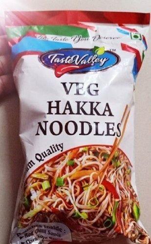 Low-Fat Delicious Wheat Flour Low Fat Non Sticky And Non Mushy Instant Hakka Noodles 