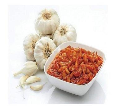 Piece Rich Taste Healthy And Organic Garlic Pickle With High Nutritious Values