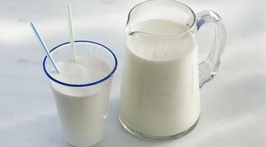100% Pure Natural Fresh Cow'S Milk Rich In Calcium, Potassium, Phosphorus Age Group: Old-Aged