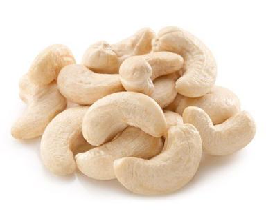 White W320 And Tasty Dried Cashew Nuts Good Source Of Protein, Fiber And Minerals