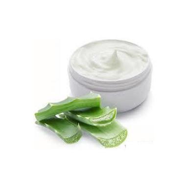 Smooth Texture Chemical-Free White Aloe Vera Herbal Face Cream For All Skin Types