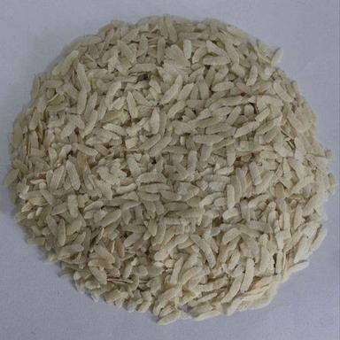 Raw And Natural White Thick Rice Poha For Cooking Uses With High Nutritious Value Grade: Food Garde