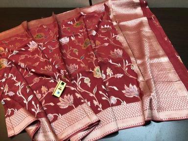 Cotton Silk Elegant And Stylish Maroon Color Pure Handloom Georgette Saree With Floral Print
