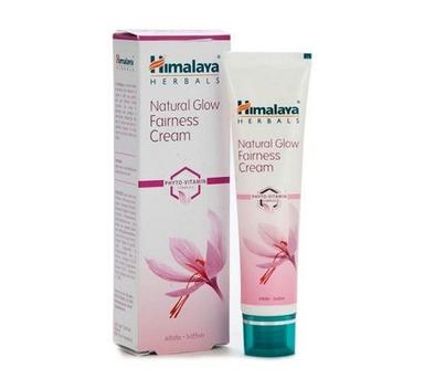 Phyto Vitamin Waterproof And Safe To Use Himalaya Herbals Natural Glow Fairness Face Cream Ingredients: Minerals