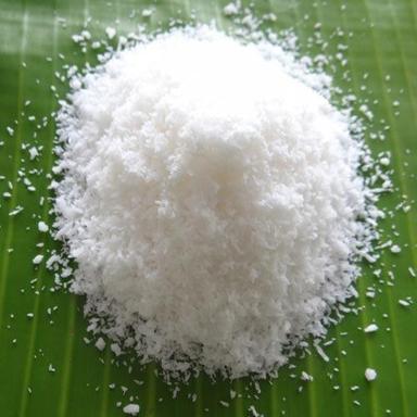 Hygienically Packed Natural Dietary Supplement White Color 500 G Fresh Coconut Powder Grade: Food