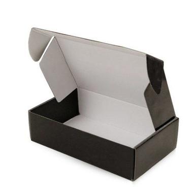Paper Durable And Easy To Clean Black Color Cardboard Corrugated Food Packaging Plain Box