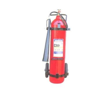 Carbon Dioxide Fire Extinguisher, Range Of Jet 4 Meter Capacity 22.5 Kg