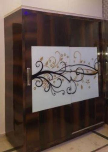 Brown Color Decorative Wooden Sliding Wardrobe With Exatar Lagej Box Home Furniture