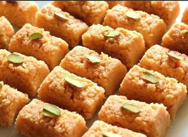 Hygienic Prepared No Artificial Color Delicious Sweet Taste Fresh Milk Cake Burfi Processing Type: Hand Made
