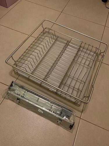 Silver Anti Corrosive Perfect Kitchen Pull Out Stainless Steel Basket With Drip Pan