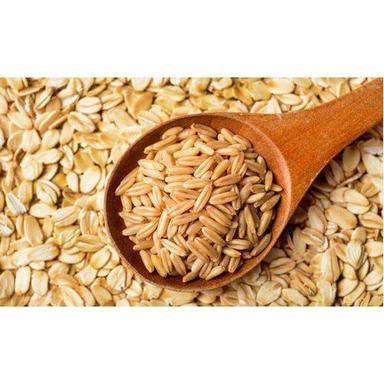 Natural Dried Healthy Wheat With1 Year Shelf Life And Rich In Vitamins, Minerals Broken (%): 1
