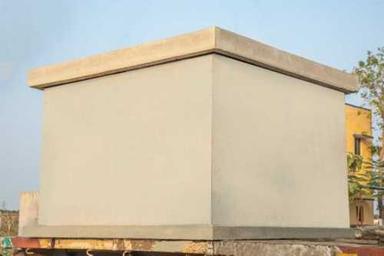 Grey Concrete Underground Water Tank With 5000-1000 L Storage Capacity