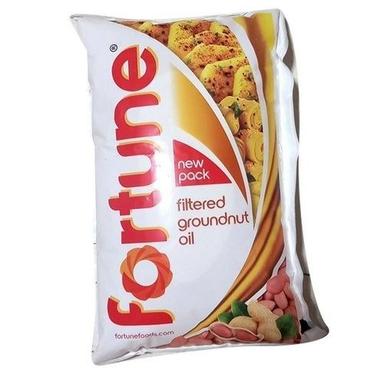 100% Natural And Pure Fortune Filtered Groundnut Oil, 1 Liter Packet Application: Kitchen