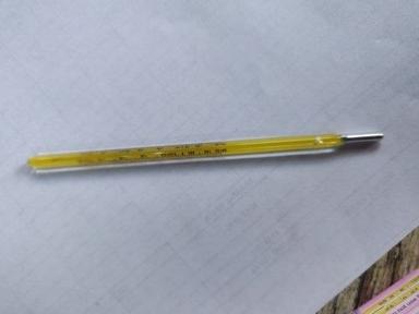 High Coefficient Of Expansion Pen Type Mercury Clinical Thermometer (Yellow)