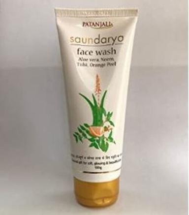 Patanjali Face Wash With Goodness Of Aloe Vera, Neem Or Tulsi And Orange Peel  Color Code: White