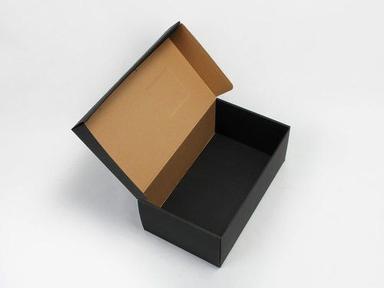 Glossy Lamination Black Color Corrugated Packaging Boxes With Rectancgular Shape And Eco Friendly