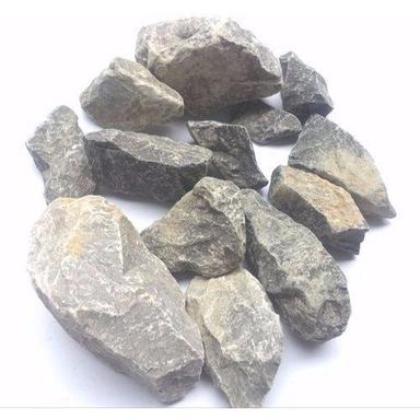 100% Natural Medium-Size Solid Dolomite Ore Lump Construction Stone Application: Industrial