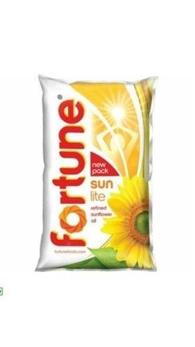 Purity 100 Percent Natural Rich Taste Organic Fortune Sun Lite Refined Sunflower Oil Packaging Size: 1 Litre