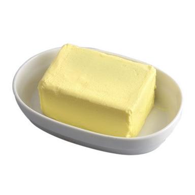 Yelllow Raw And Healthy Cow Butter With 1 Month Shelf Life And Rich In Vitamin A, D, E And K