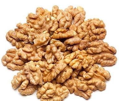 Brown Naturally Gluten Free Natural And Fresh Healthy Walnut Dry Fruit With No Preservatives