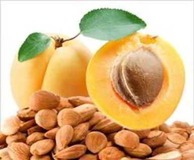 Brown No Additives & Fillers Naturally Sun Dried Apricot Kernels