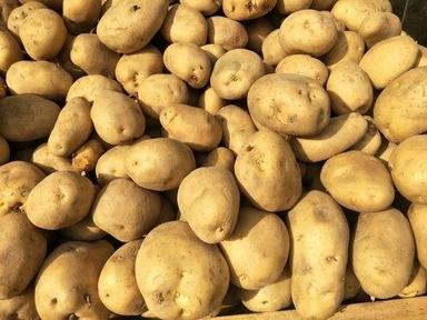 100% Fresh And Organic Potatoes Used In Making Chips Rich Source Of Fiber, Potassium, Vitamin C 