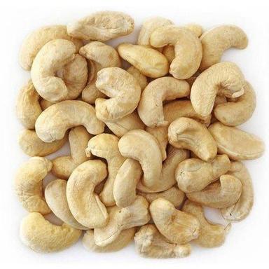 White A Grade Cashew Nuts With 6 Months Shelf Life And Rich Healthy Vitamins, Protein, Fiber And Unsaturated Fats