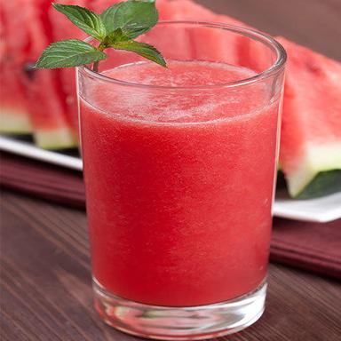 Red Color Fresh Watermelon Juice With Rich In Nutrients, Vitamin C, Boosting Digestion Packaging: Plastic Bottle