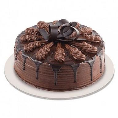 Hygienically Prepared Delicious And Mouthwatering Red Ribbon Chocolate Cake Pack Size: Box