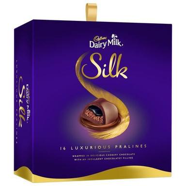 Brown Cadbury Dairy Milk Silk Pralines Chocolate Gift Box Pack Of 160 G